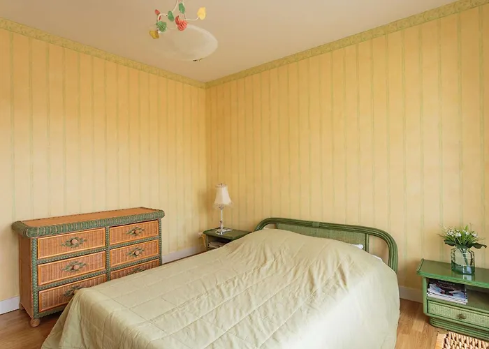 Cosy A Biarritz, Proche Des Commerces Et Plages, Avec Parking Et Balcon - Fr-1-3-607